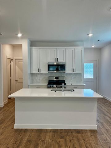 2142 Olivos, Missouri City, TX 77459