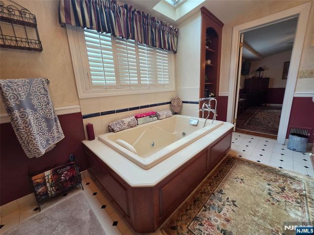 100 Mills Avenue, Norwood, NJ 07648