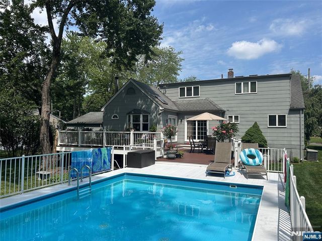 100 Mills Avenue, Norwood, NJ 07648