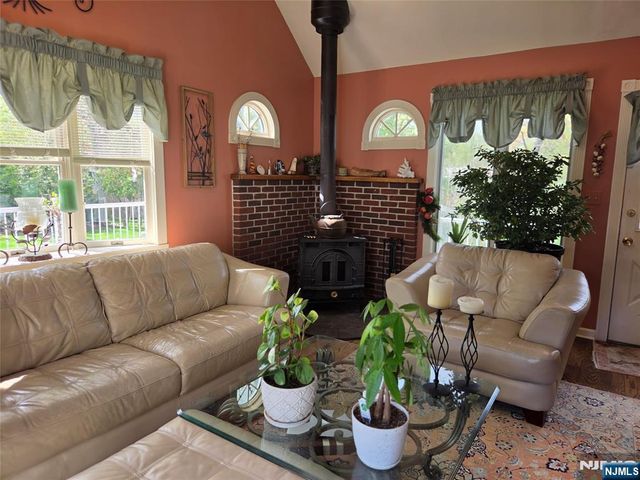 100 Mills Avenue, Norwood, NJ 07648