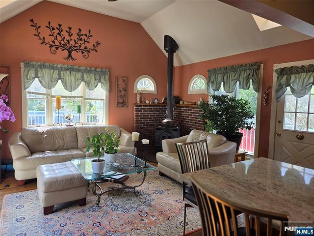 100 Mills Avenue, Norwood, NJ 07648