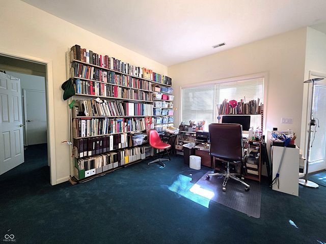 6377 N Tutterow Road, Monrovia, IN 46157