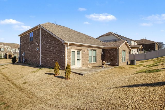 7005 San Gilberto Ct, Spring Hill, TN 37174