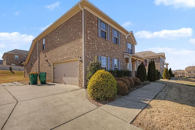 7005 San Gilberto Ct, Spring Hill, TN 37174