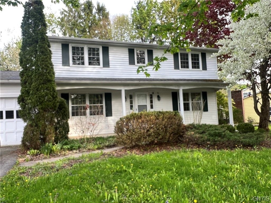 8190 Old Sunridge Drive, Manlius, NY 13104