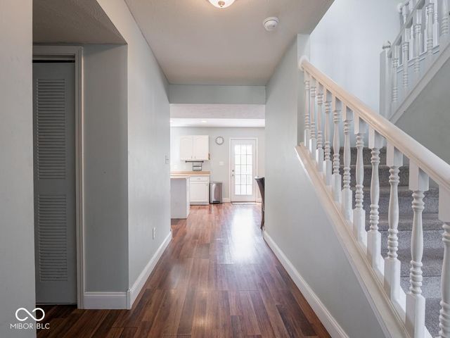 7611 Penguin Circle, Indianapolis, IN 46239