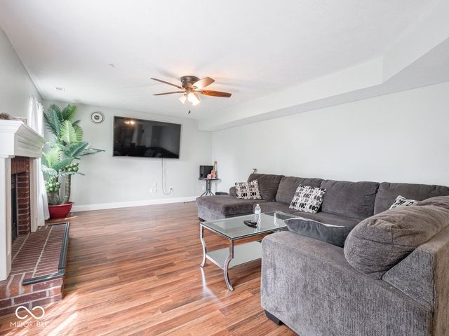 7611 Penguin Circle, Indianapolis, IN 46239