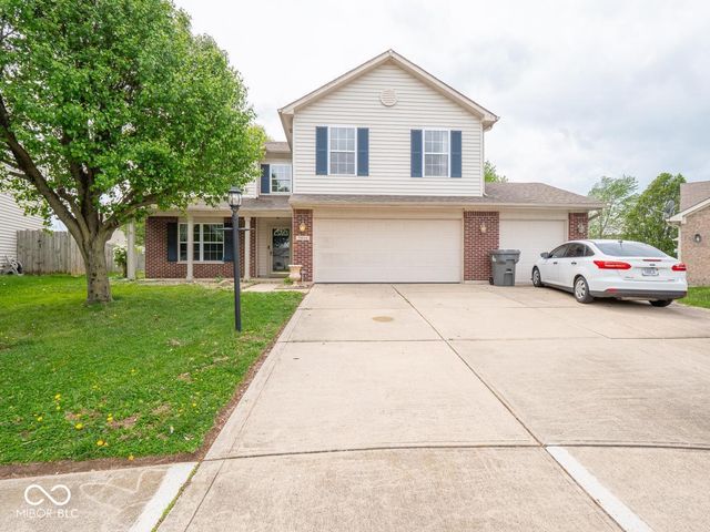 7611 Penguin Circle, Indianapolis, IN 46239