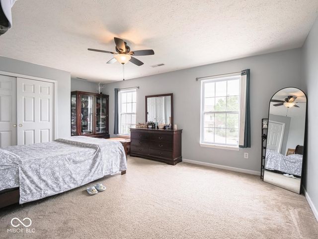 7611 Penguin Circle, Indianapolis, IN 46239
