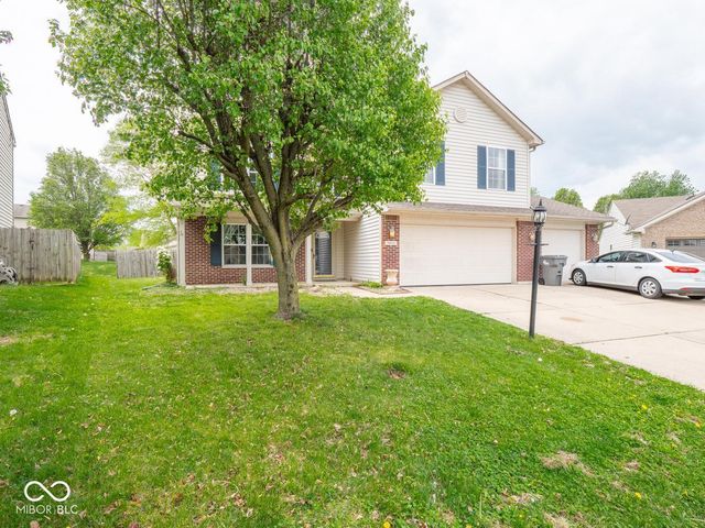7611 Penguin Circle, Indianapolis, IN 46239
