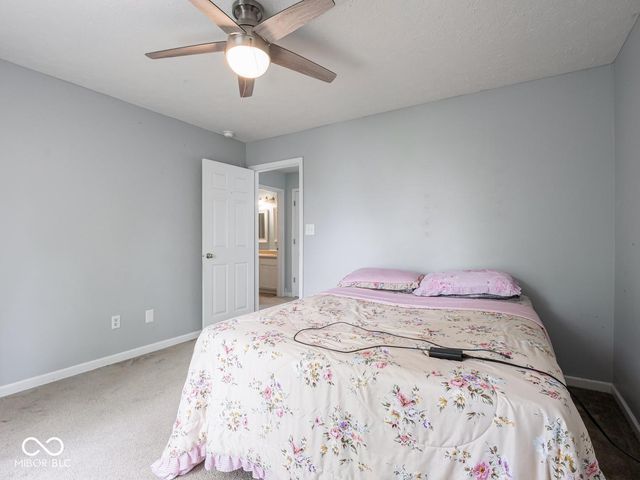 7611 Penguin Circle, Indianapolis, IN 46239