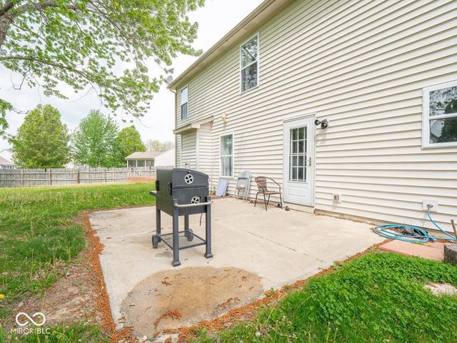 7611 Penguin Circle, Indianapolis, IN 46239