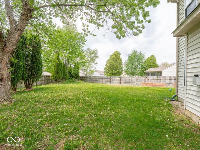7611 Penguin Circle, Indianapolis, IN 46239