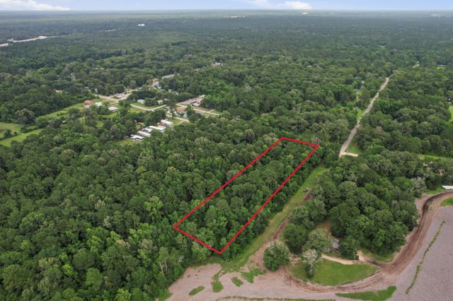 000 Baptist Encampment Rd, New Caney, TX 77357