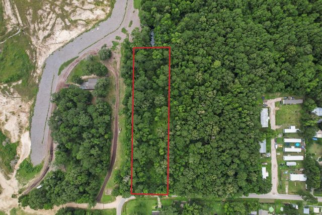 000 Baptist Encampment Rd, New Caney, TX 77357