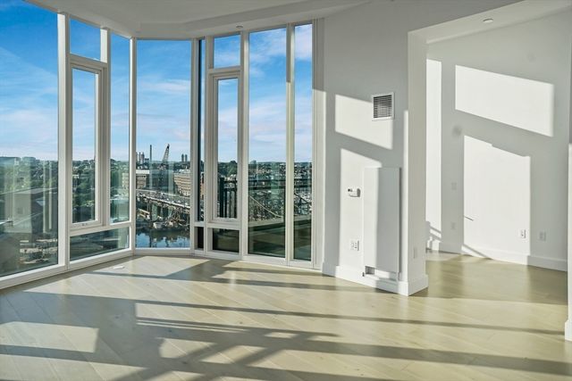 100 Lovejoy Place 12H, Boston, MA 02114