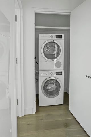 100 Lovejoy Place 12H, Boston, MA 02114