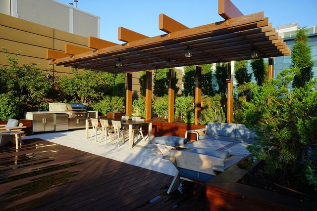 100 Lovejoy Place 12H, Boston, MA 02114