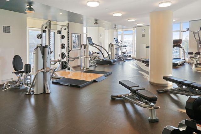 100 Lovejoy Place 12H, Boston, MA 02114