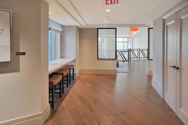 100 Lovejoy Place 12H, Boston, MA 02114