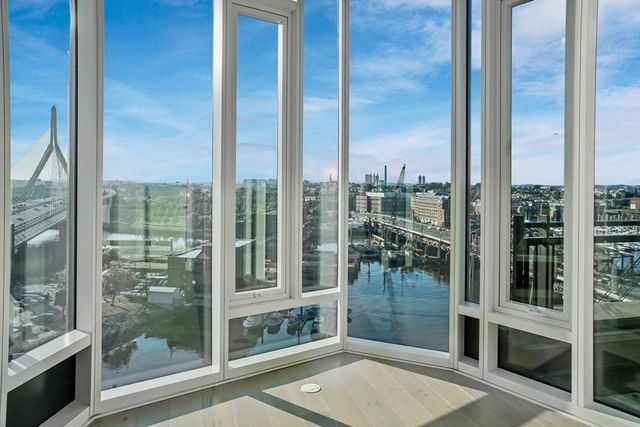 100 Lovejoy Place 12H, Boston, MA 02114
