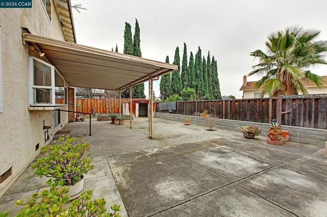 2127 Commodore Dr, San Jose, CA 95133