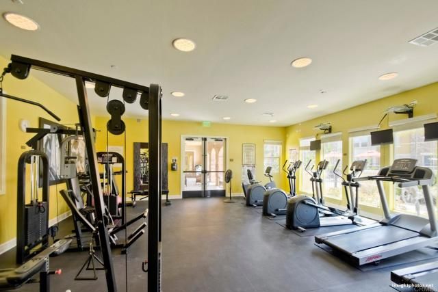 10653 Golden Willow 143, San Diego, CA 92130