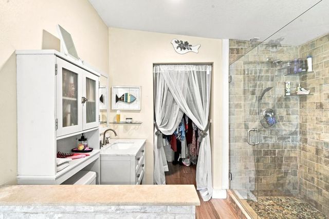 220 BRANDY COURT, Deltona, FL 32725