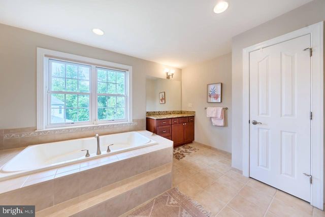 2605 QUEENSLAND DR, Ellicott City, MD 21042