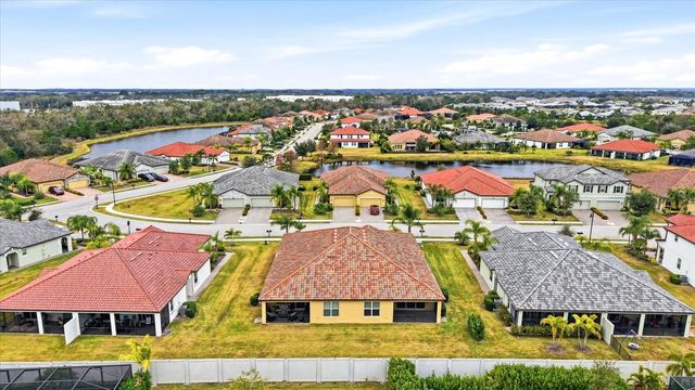 2611 AVOLET COURT, Bradenton, FL 34211