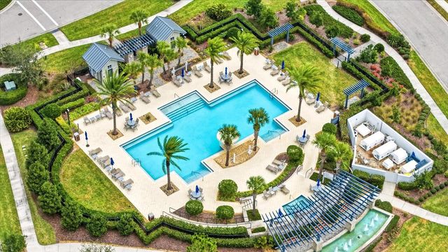 2611 AVOLET COURT, Bradenton, FL 34211