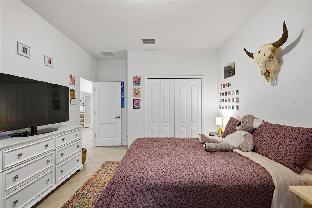 Image 22 of property listing at 2611 AVOLET COURT, Bradenton, FL 34211