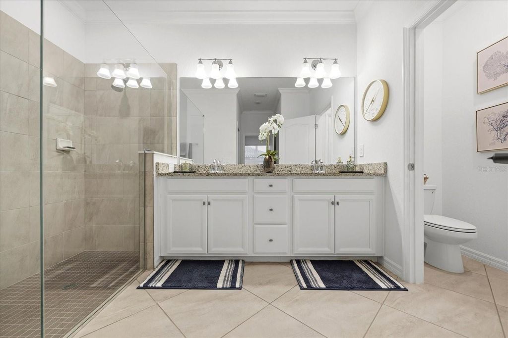 Image 25 of property listing at 2611 AVOLET COURT, Bradenton, FL 34211