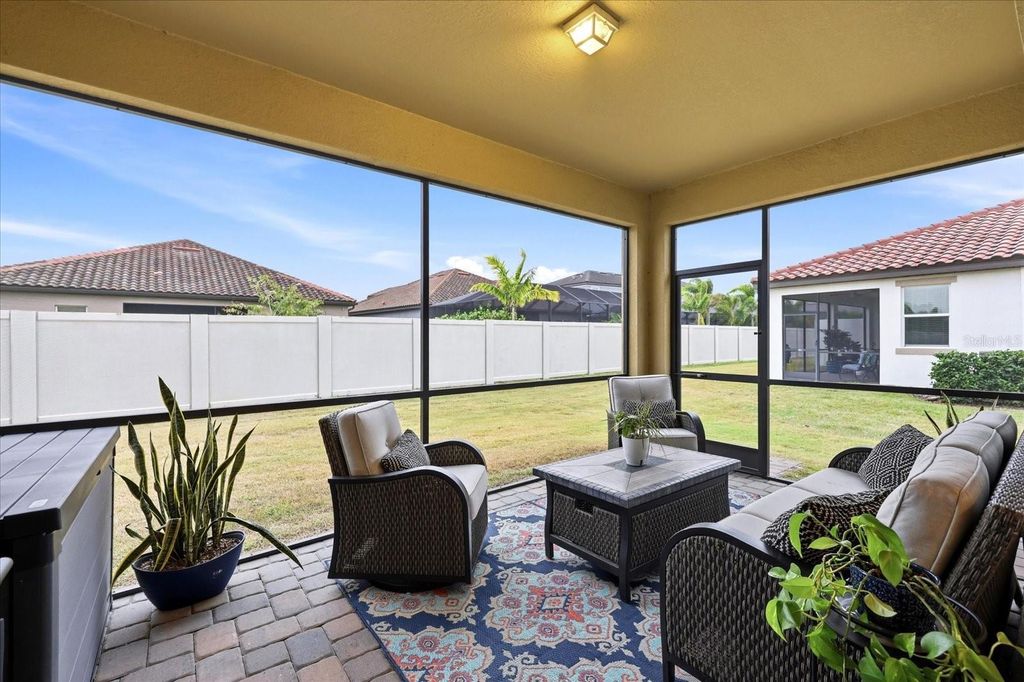 Image 30 of property listing at 2611 AVOLET COURT, Bradenton, FL 34211