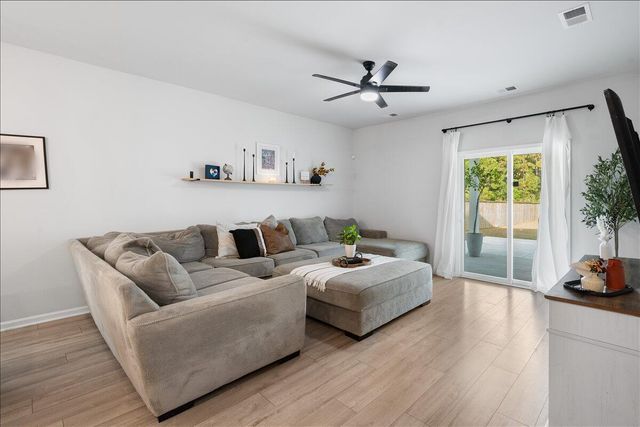 591 Spanish Wells Road, Summerville, SC 29486