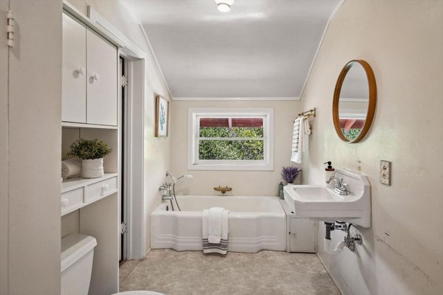15895 Ravine Road, Los Gatos, CA 95030