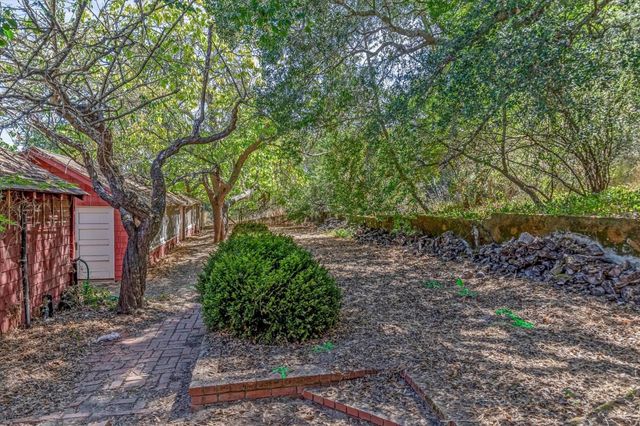15895 Ravine Road, Los Gatos, CA 95030