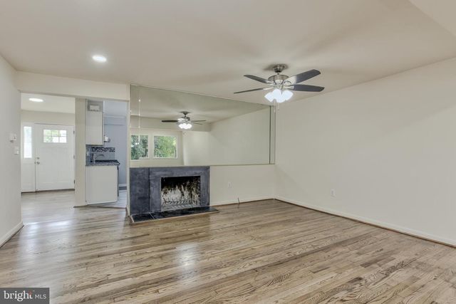 12802 LEAHY DR, Rockville, MD 20851