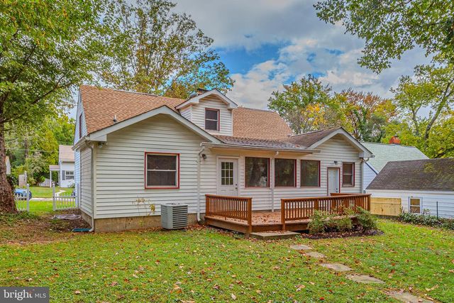 12802 LEAHY DR, Rockville, MD 20851