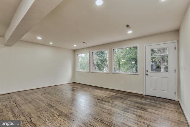 12802 LEAHY DR, Rockville, MD 20851