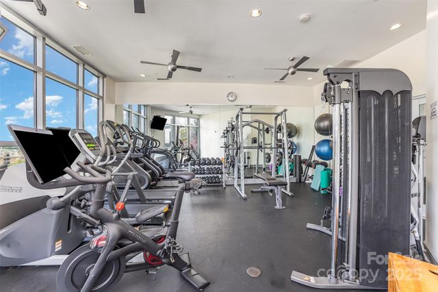 333 W Trade Street 1500, Charlotte, NC 28202