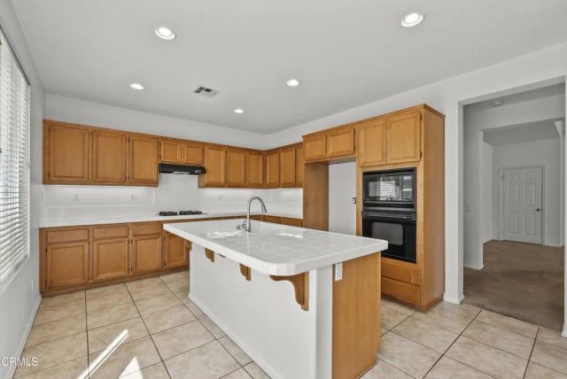 5040 Via Fresco, Camarillo, CA 93012