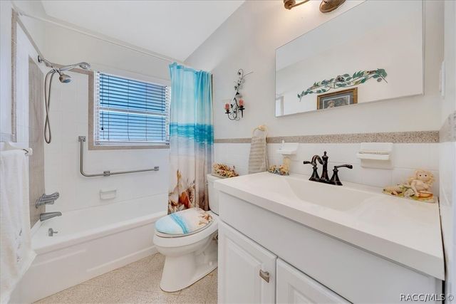 66 S Desoto Street, Beverly Hills, FL 34465