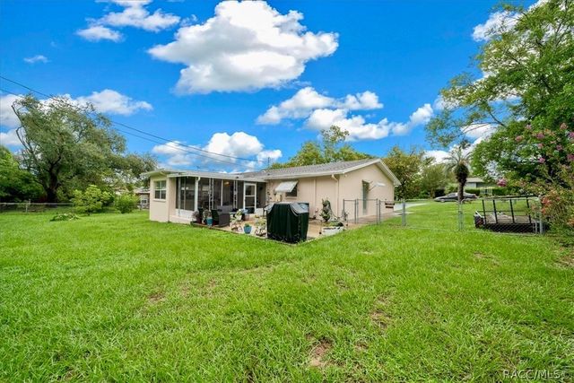 66 S Desoto Street, Beverly Hills, FL 34465