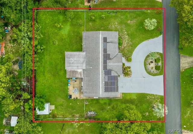 66 S Desoto Street, Beverly Hills, FL 34465