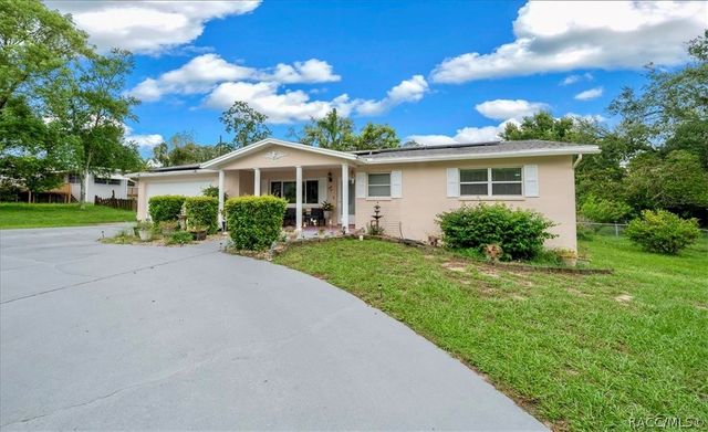 66 S Desoto Street, Beverly Hills, FL 34465