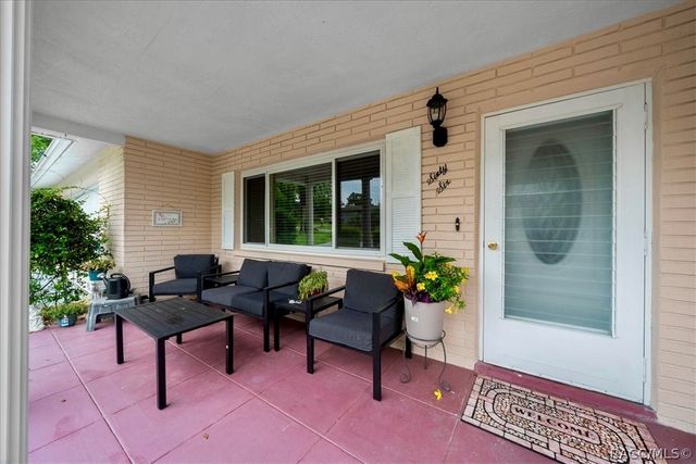 66 S Desoto Street, Beverly Hills, FL 34465