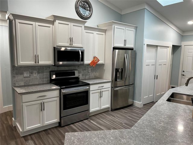 4594 TRAILS DRIVE, Sarasota, FL 34232