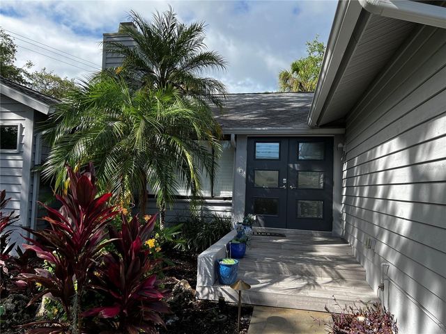 4594 TRAILS DRIVE, Sarasota, FL 34232