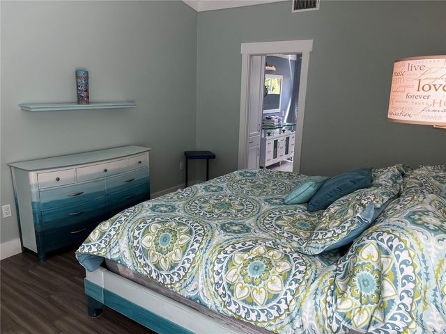 4594 TRAILS DRIVE, Sarasota, FL 34232
